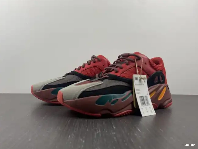 700 Hi-Res Boost Adidas HQ6979 Yeezy Red 0503